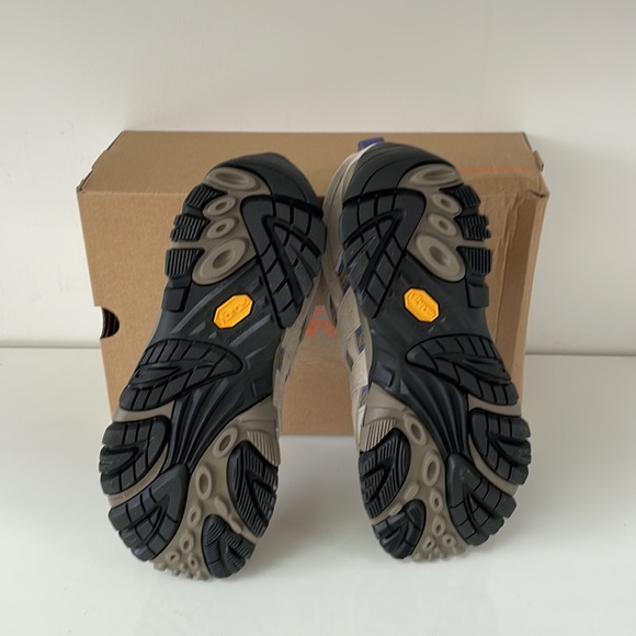 Merrell Women’s Moab 2 Vent Hiking Shoes - Picture 5 of 5